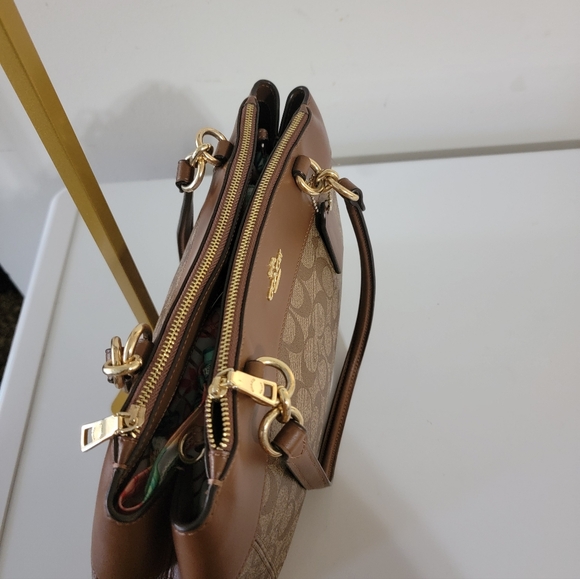 Coach Brooke Carryall Bag Signature Coated Canvas Bag - Picture 4 of 11